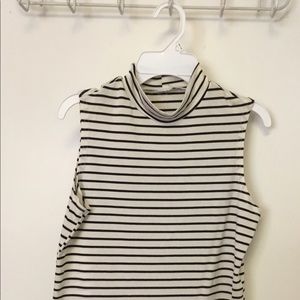 Stretch Turtleneck Striped